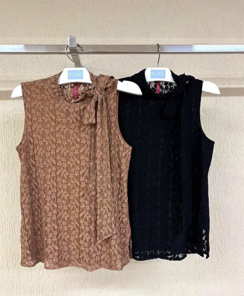 Blusa Renda Betsey